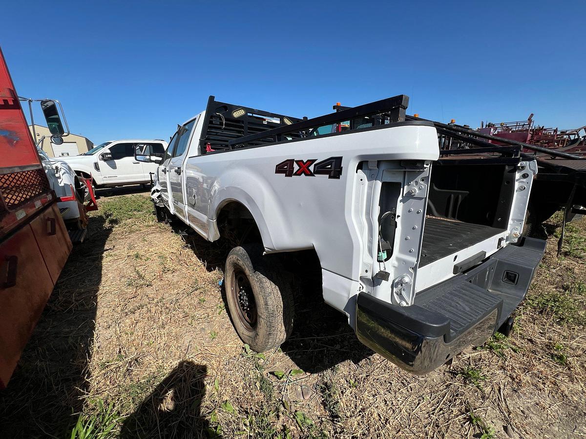 Used 2017 FORD F-250 XL CREW CAB 4X4 DIESEL PICKUP (WRECKED)