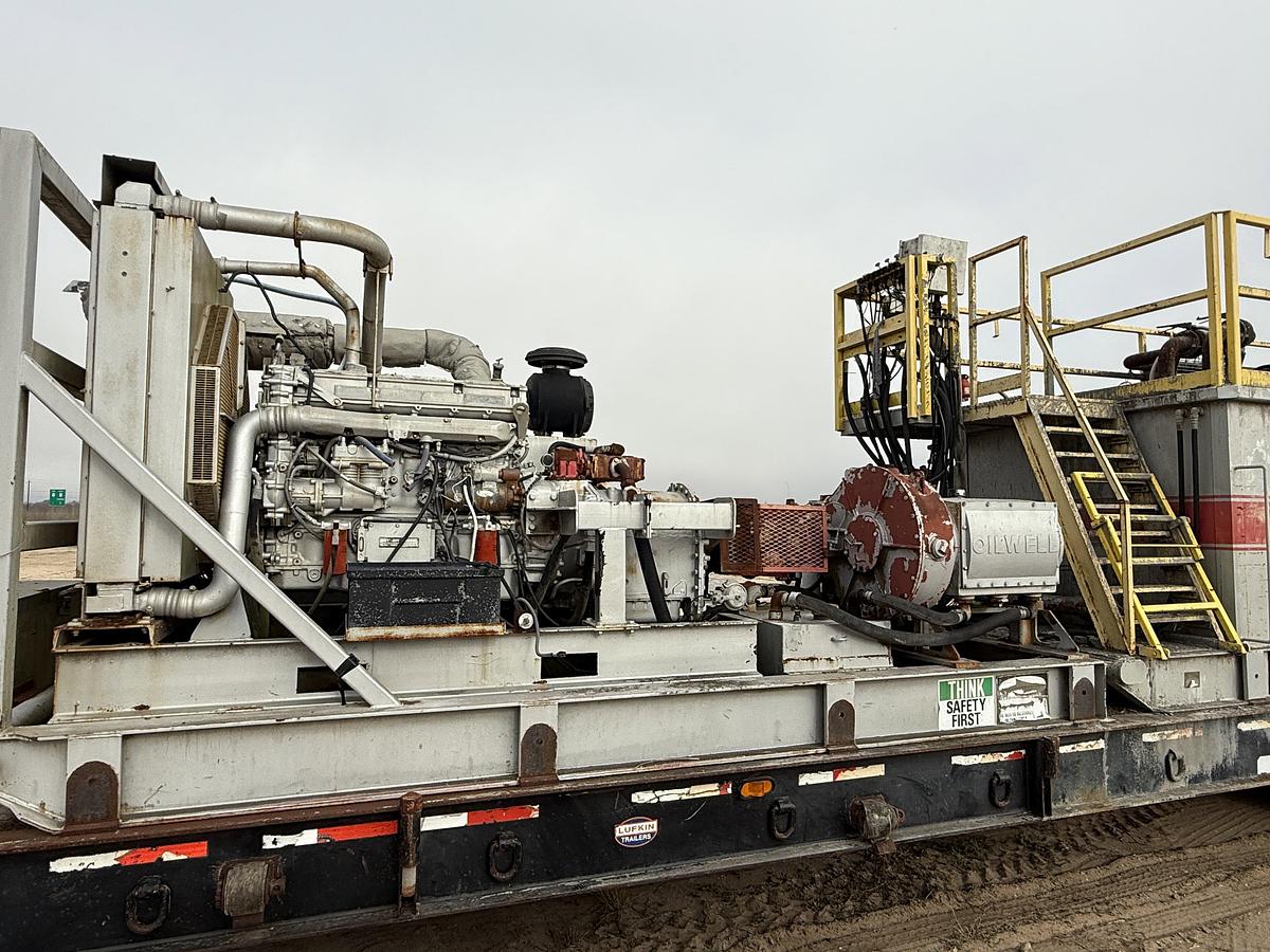 Used OILWELL SA634-5 10K WP TRIPLEX CEMENT PUMP UNIT P/B DETROIT SERIES 60 SKIDDED MTD ON 2007 LUFKIN TRI AXLE NARROW NECK LOWBOY