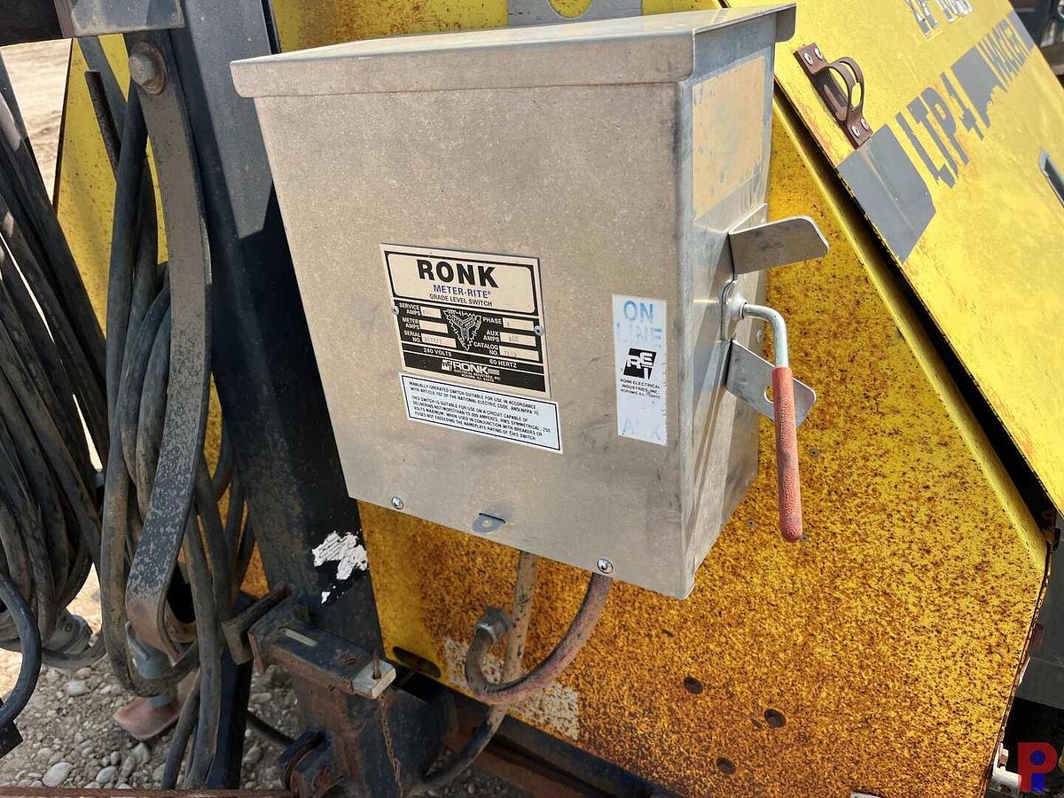 Used WACKER LTP 4 BULB PORTABLE LIGHT TOWER