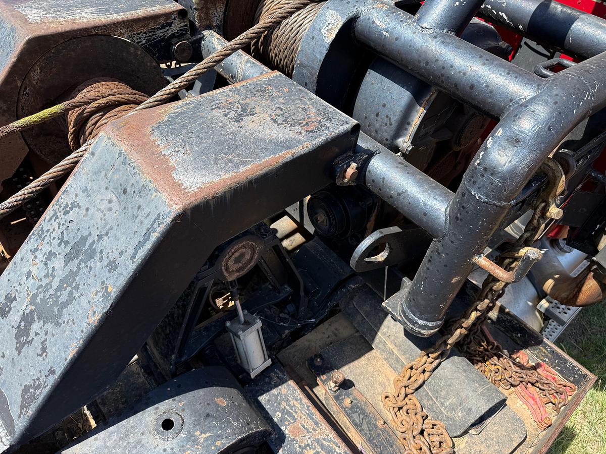 Used 2007 INTERNATIONAL PAYSTAR 5600I T/A 50-TON WINCH BED TRUCK