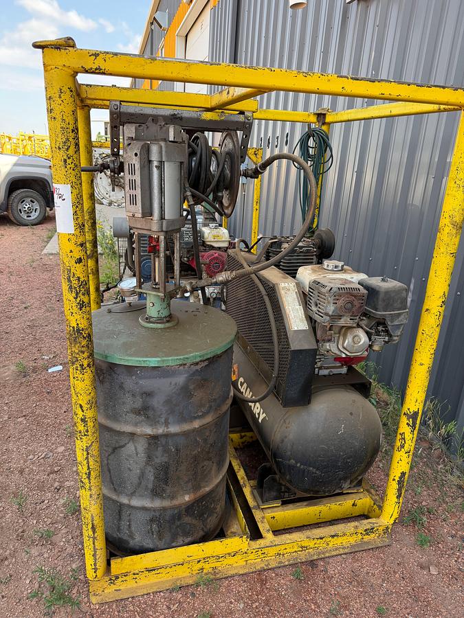 Used 4.6’ x 4.6’ LINCOLN MOD 84806 10K WP GREASE INJECTION PUMP P/B INDUSTRIAL 17 CFM AIR COMPRESSOR