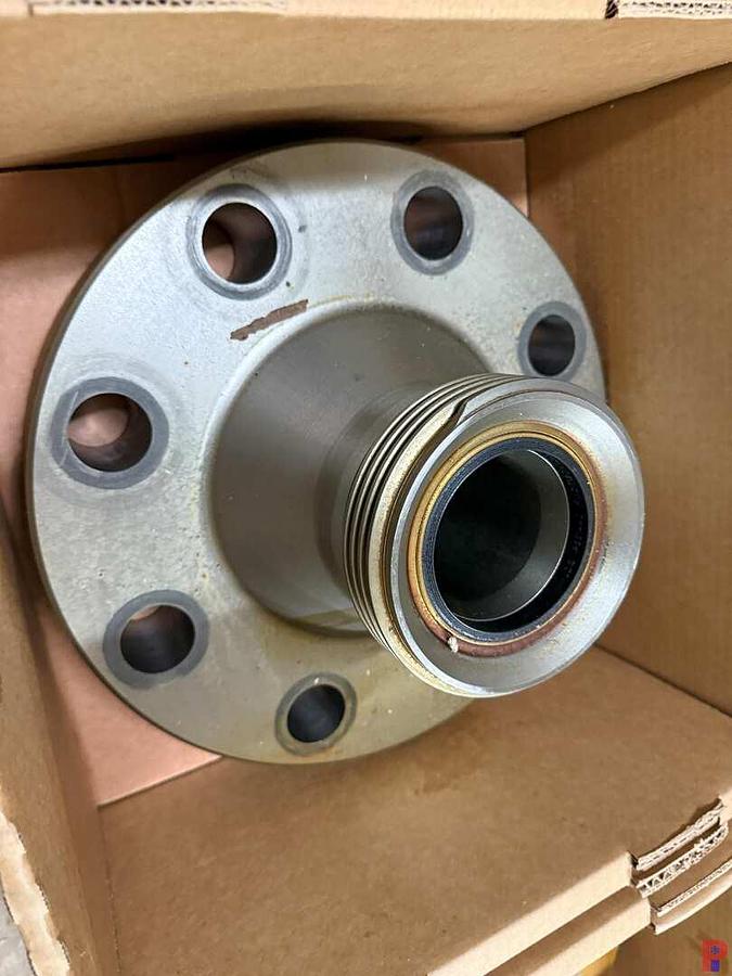 Used (4 X $) PALLET W/ (NEW) FMC 3F1505 X 6BX155 15K ADAPTER FLANGES