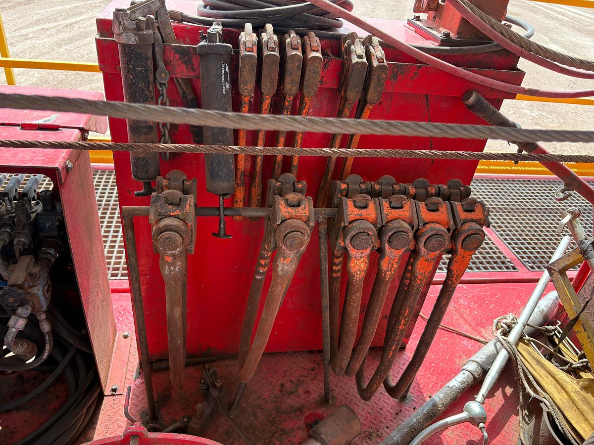 Used 2023 WATSON HOPPER GXHTA 550 SERIES 5-AXLE WELL SERVICE RIG (106'x300k MAST, FULLY TOOLED & CERTIFIED, FIELD READY)