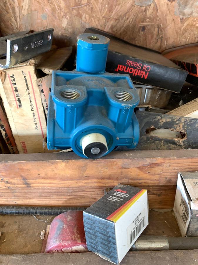 Used Wall of Miscellaneous Truck Parts
