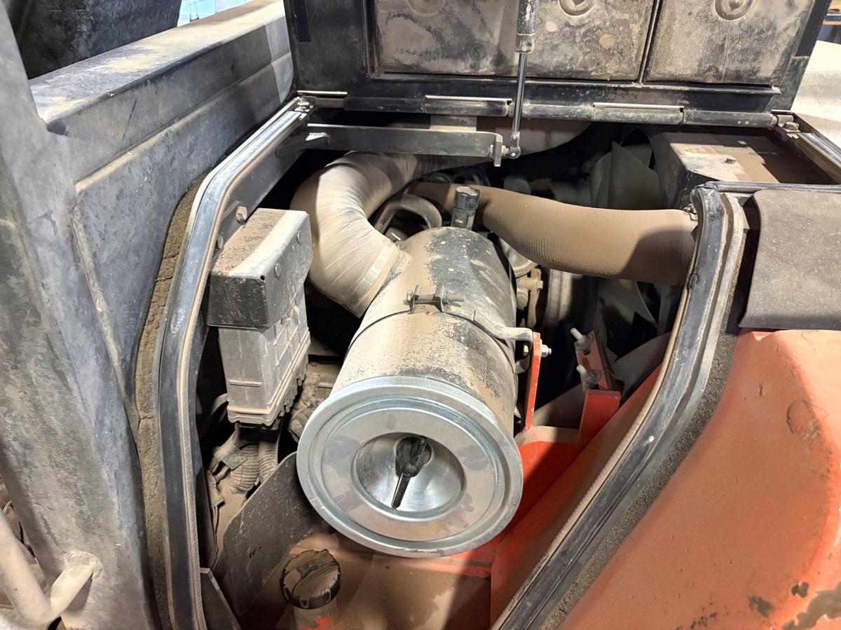 Used DOOSAN D70-5 7 TON CAP. FORKLIFT