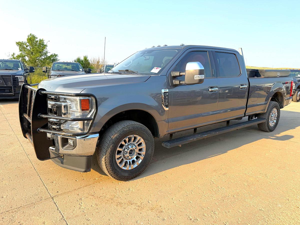 Used 2022 FORD F-250 SD FX4 XLT 4X4 CREW CAB PICKUP TRUCK