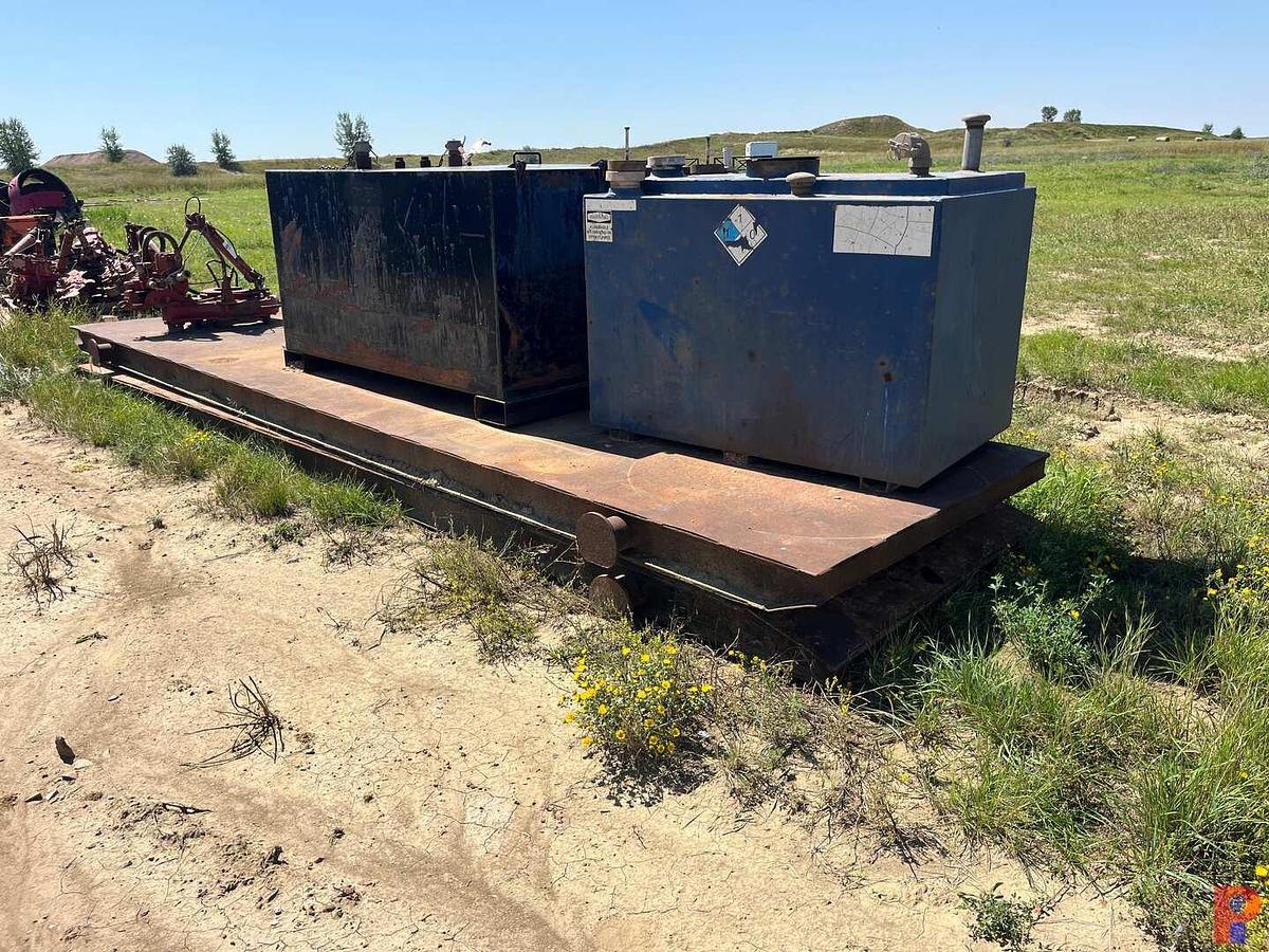 Used (2) 20’ X 5’ X 6” COMBO STEEL PLATED WOOD WELL SERVICE RIG MATS & (2) FLUID TANKS