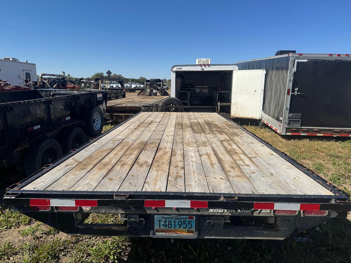 Used 2020 SOUTHLAND 20' FLATBED BP TRAILER