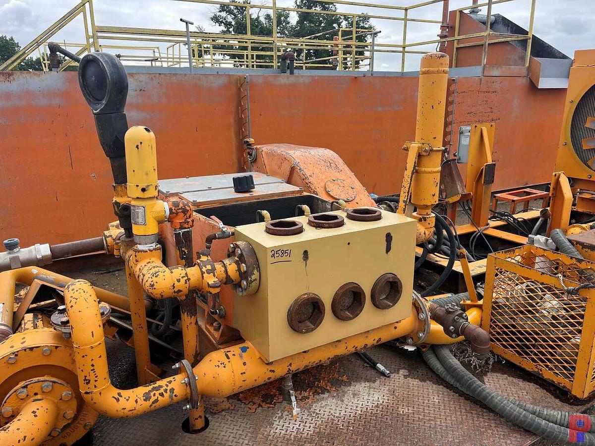 Used NATIONAL JWS-340 TRIPLEX MUD PUMP W/O POWER