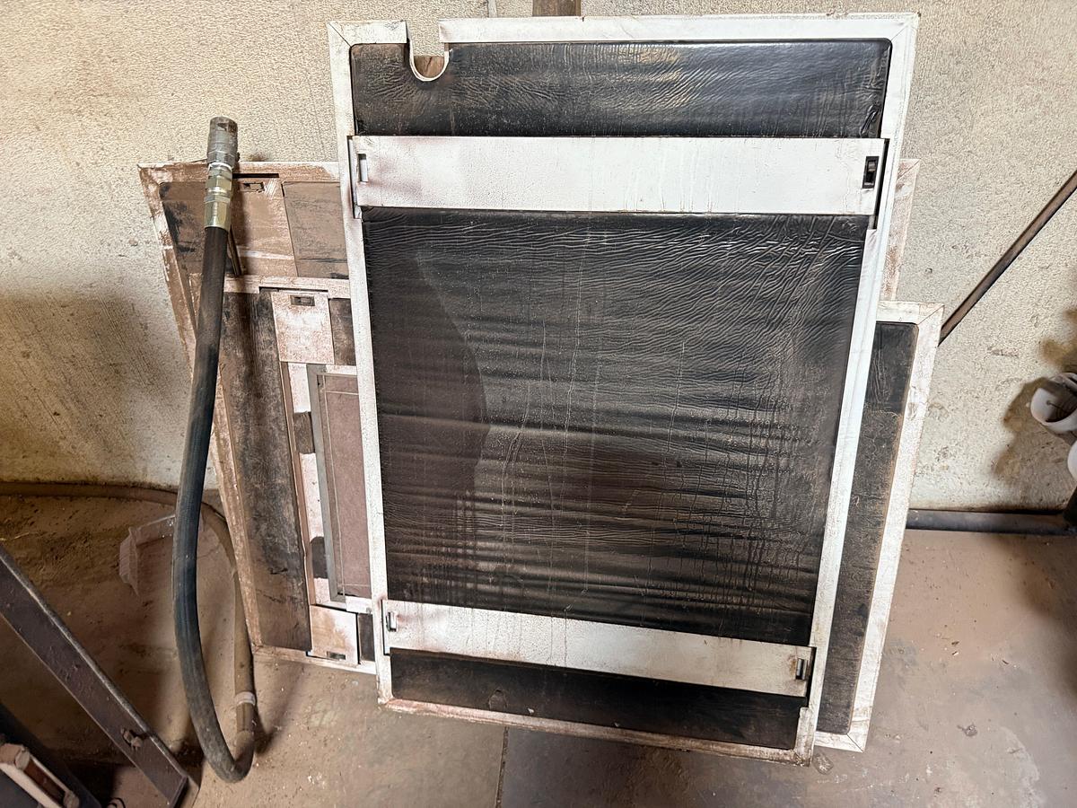 Used RGS MODEL SI-2525 230 Volt ROTARY SHOP AIR COMPRESSOR