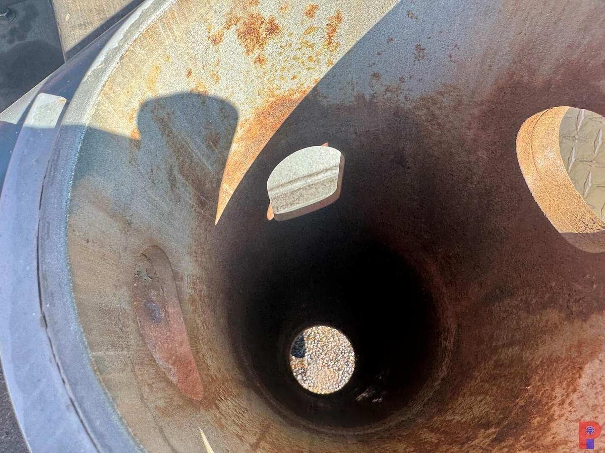 Used 2011 GROVE TMS9000E MOD. 84110GE 110 TON ROUGH TERRAIN CRANE