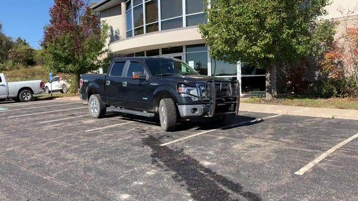 Used 2014 FORD F-150 XLT CREW CAB 4X4 PICKUP