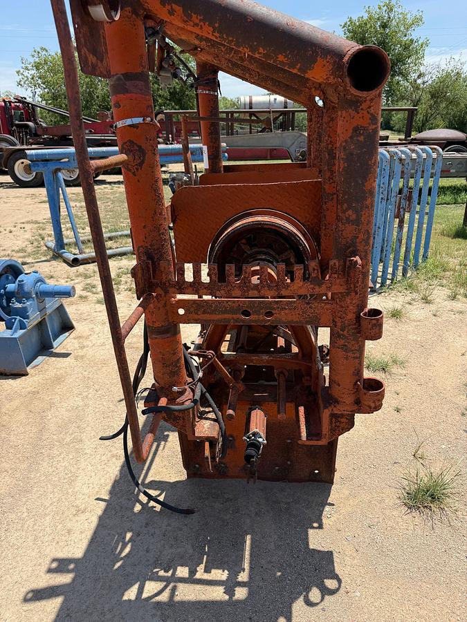 Used TULSA 70T (65K LBS) MECHANICAL WINCH W/ (2) HEADACHE RACKS