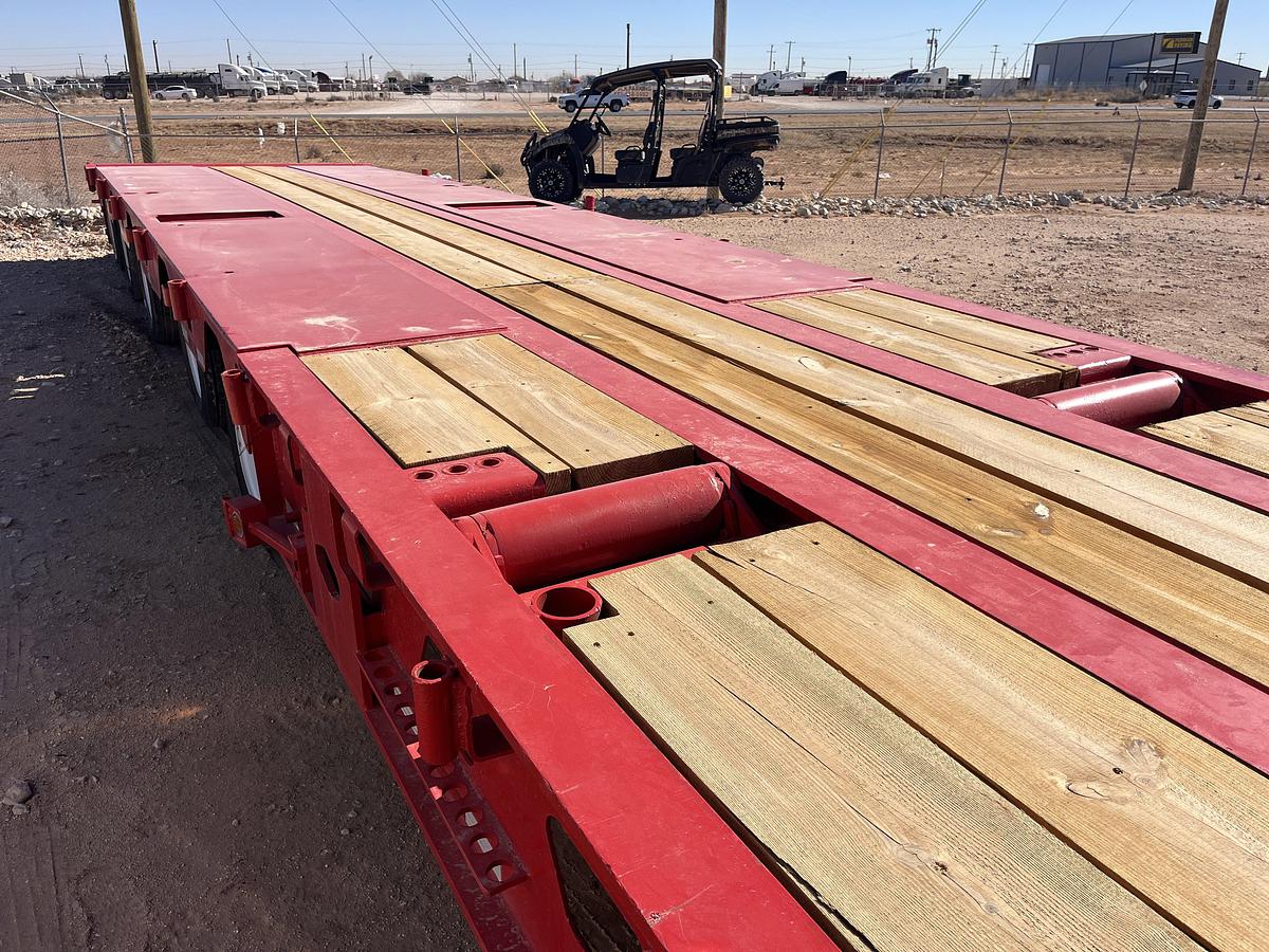 Used 2011 ASPEN 5-AXLE SCISSOR NECK OILFIELD LOWBOY TRAILER