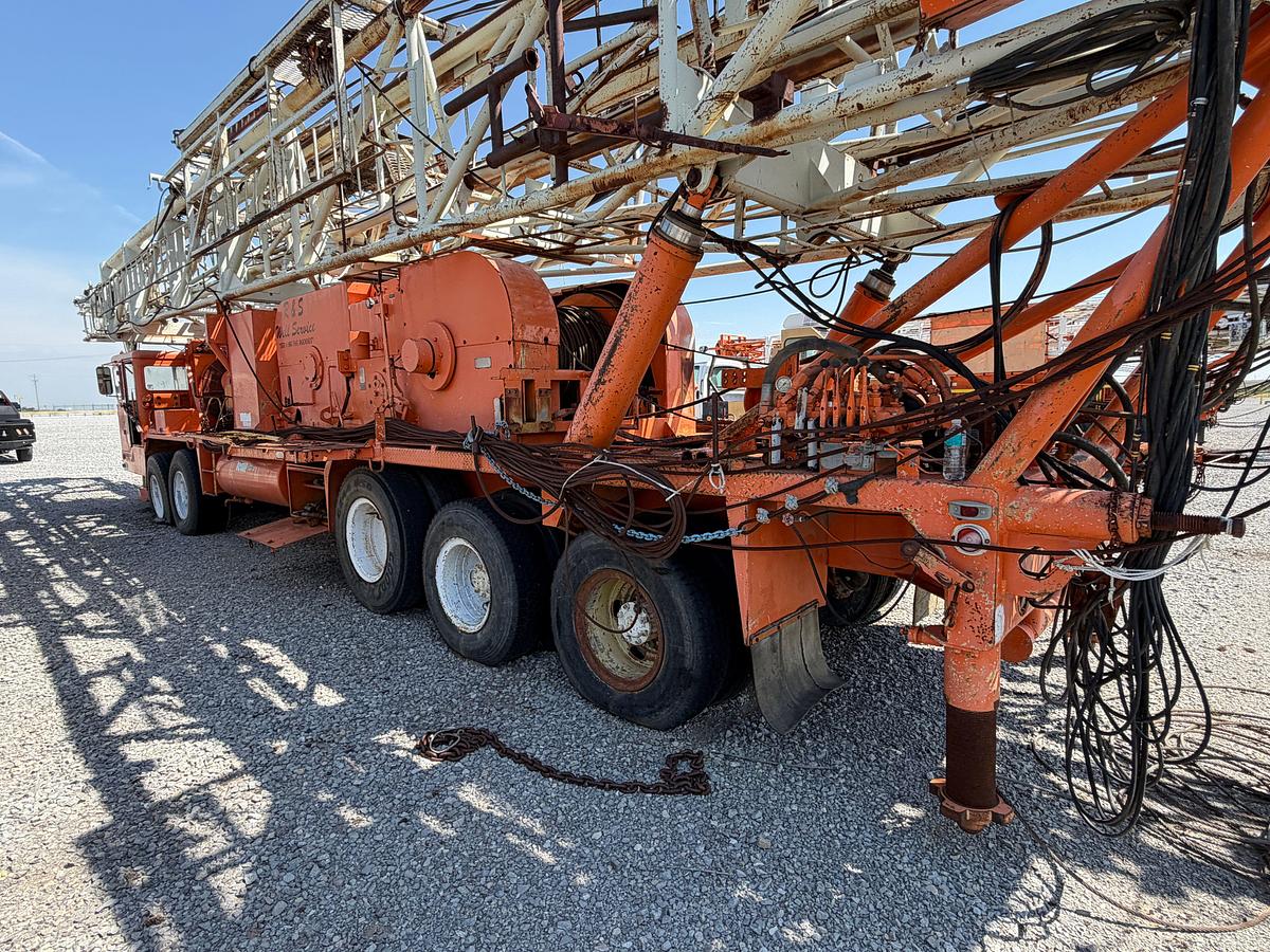 Used FRANKS 500 1287-160 WELL SERVICES PARTS RIG (102x230K MAST)