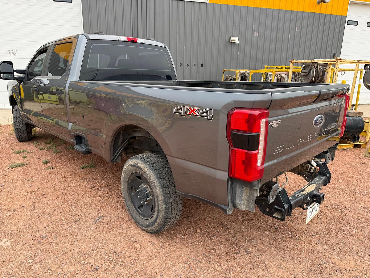 Used 2023 FORD F-250 SD STX 4WD CREW CAB PICKUP TRUCK