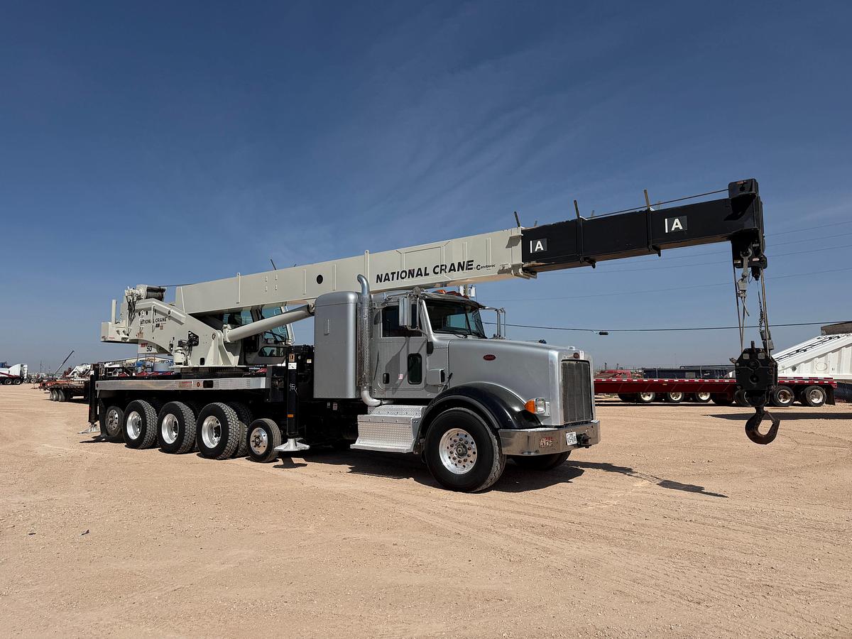Used 2015 PETERBILT 367 50-TON CRANE TRUCK