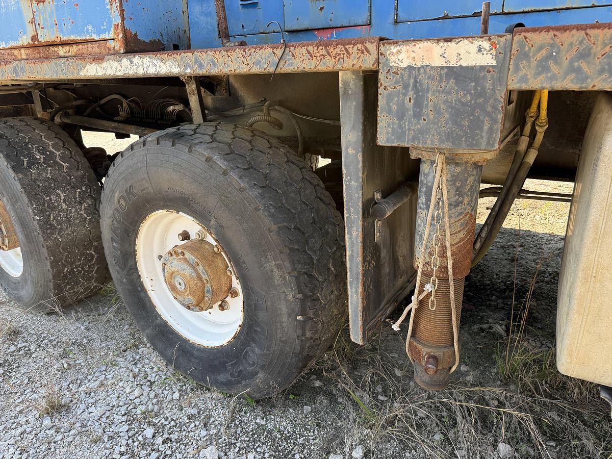 Used 2007 MOOR RIG XJ60 DD 104'-200K 5-AXLE WELL SERVICE WORKOVER RIG