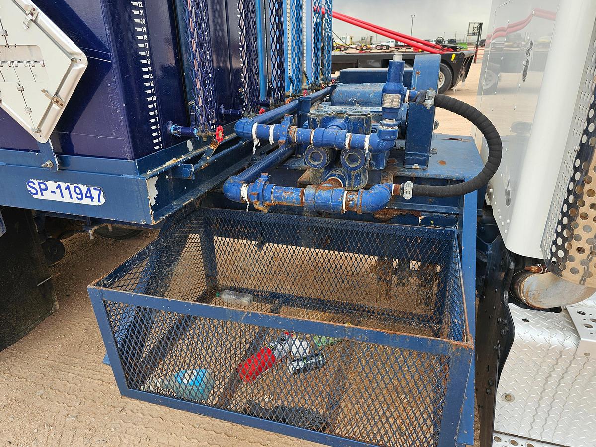 Used 2013 KENWORTH T370 S/A DAYCAB CHEMICAL TREATER TRUCK