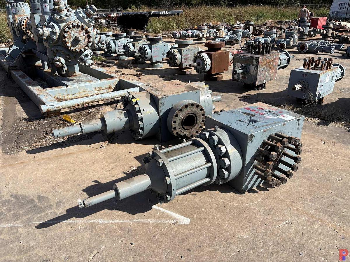 Used (2X$) 7-1/16” 15K FRAC VALVES W/ (1) HYDRAULIC ACTUATOR