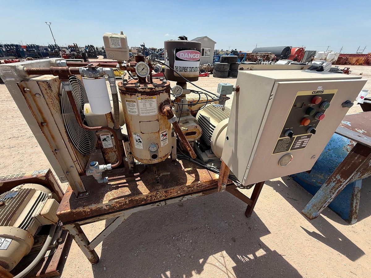 Used CURTIS-TOLEDO MODEL RS30F, 125-CFM / 125-PSI ROTARY SCREW INDUSTRIAL AIR COMPRESSOR P/B 30-HP ELECTRIC MOTOR MTD ON SKID