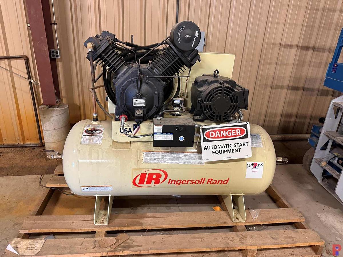 Used INGERSOLL RAND 7100E15-P 15HP/3PH/230V 120 GALLON SHOP AIR COMPRESSOR