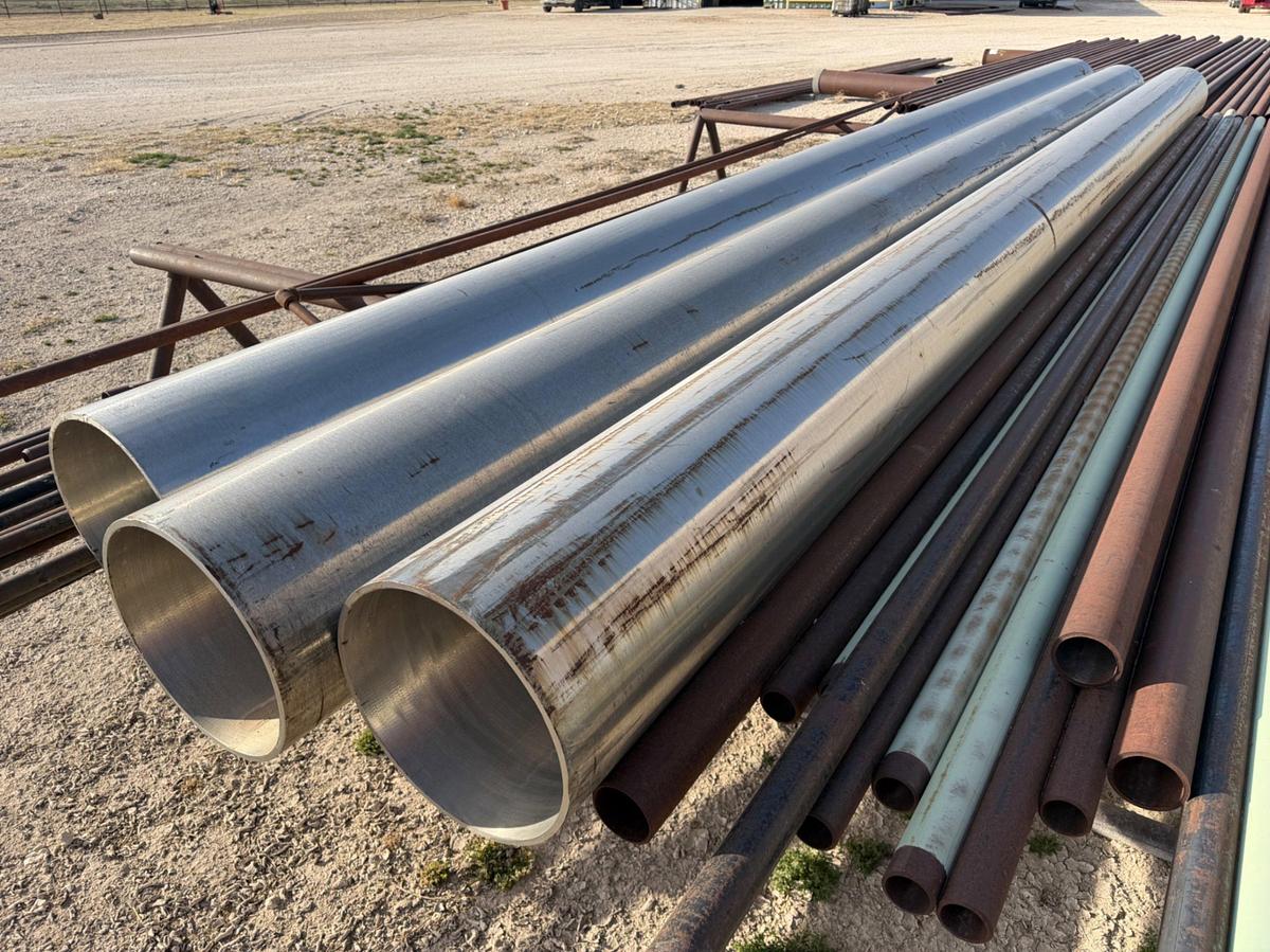 Used (67x$) 67’ of STAINLESS STEEL 14” x 3/8” wall pipe
