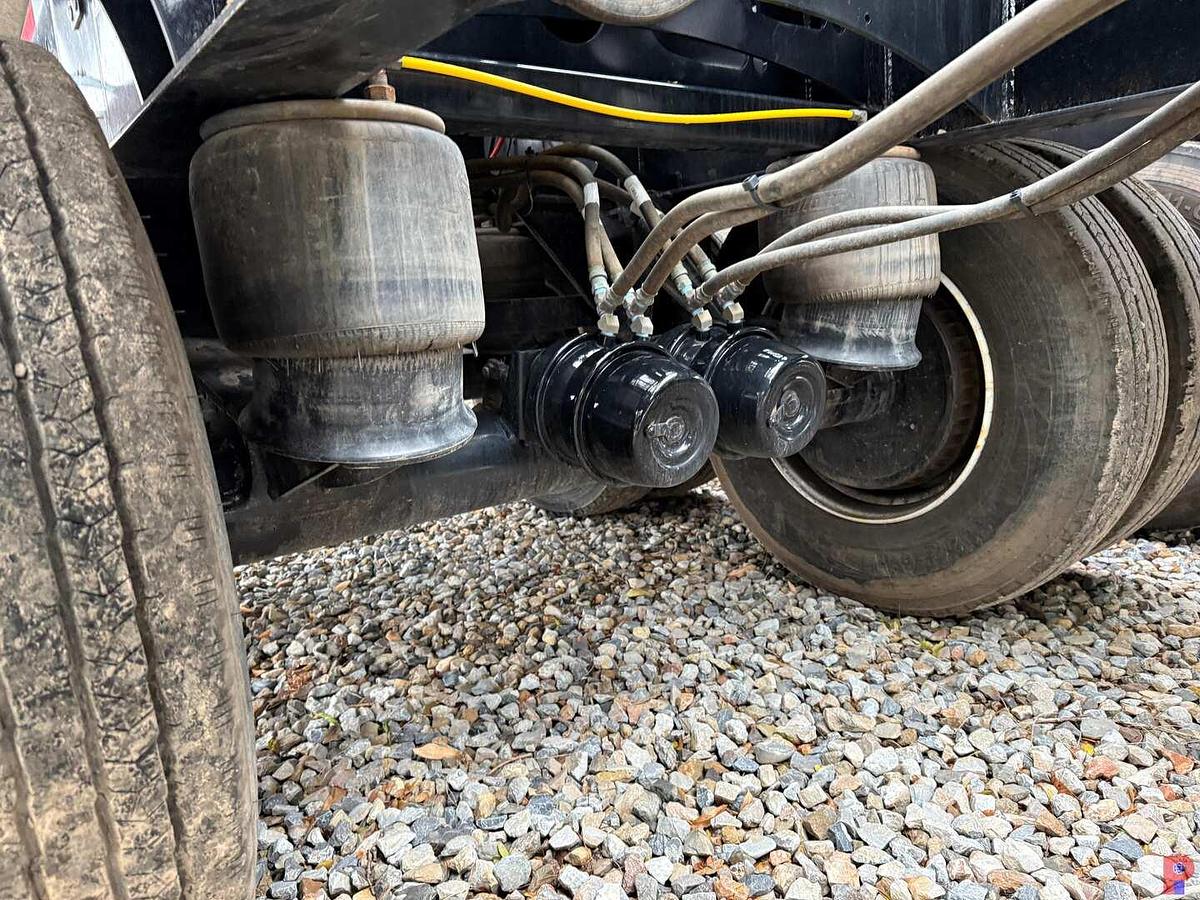 Used 2022 DEMCO 46’ TRI AXLE SIDE DUMP TRAILER