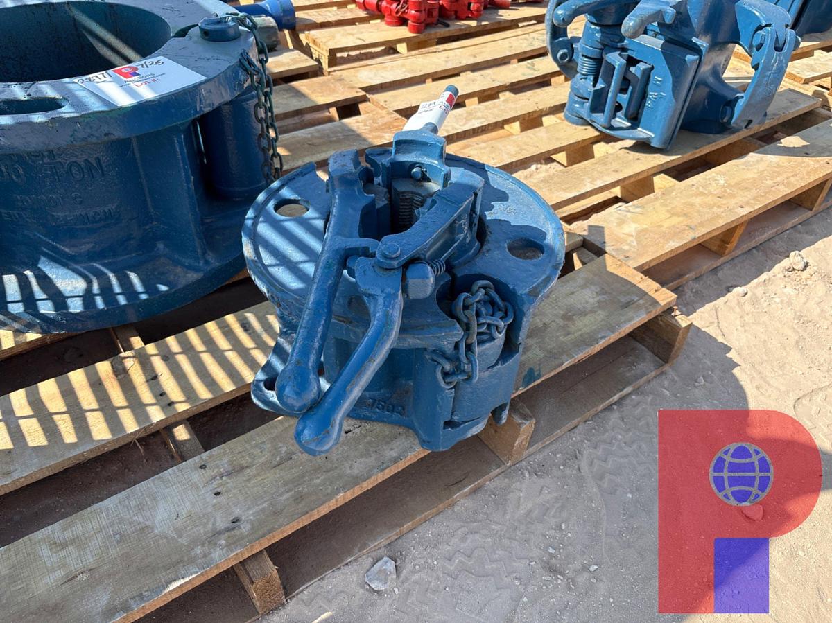 Used BAASH ROSS 100T MANUAL SLIP BOWL W/ 1-1/4” SLIPS