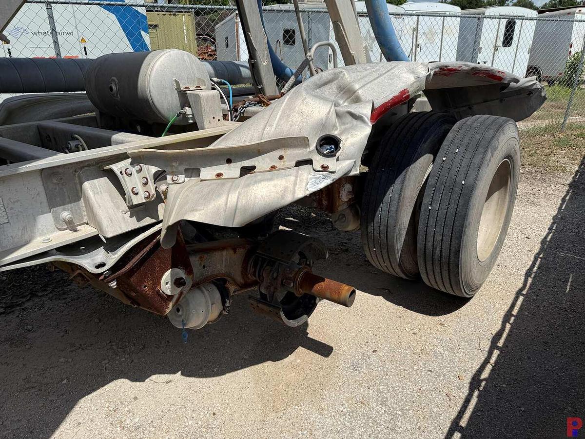 Used 2014 TRAIL KING 1350 CF T/A SELF-CONTAINED DRY BULK CEMENT TRAILER