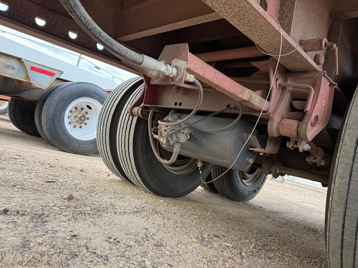 Used 1980 LUFKIN  43’ X 96” T/A OILFIELD FLOAT FLATBED TRAILER