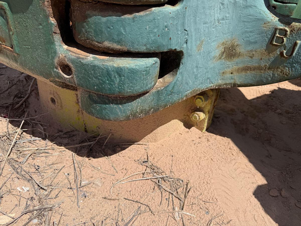 Used LOT W/ (3) BJ 500-TON SLIP TYPE SPIDER CASING ELEVATORS