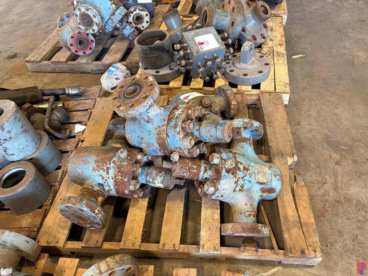 Used (4X$) 2-1/16” 10K GATE VALVES