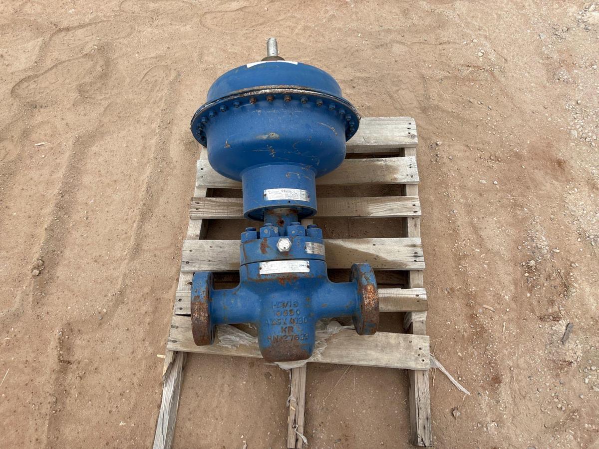 Used (2) 2-9/16” 5k & (1) 1-13/16” 10k pneumatic gate valves