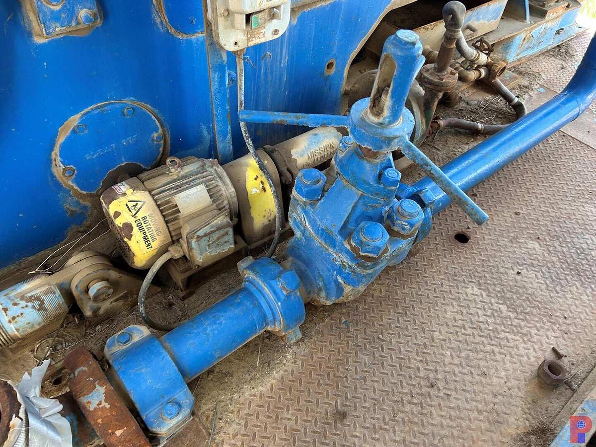 Used NATIONAL 10-P-130 TRIPLEX MUD PUMP P/B CATERPILLAR D399