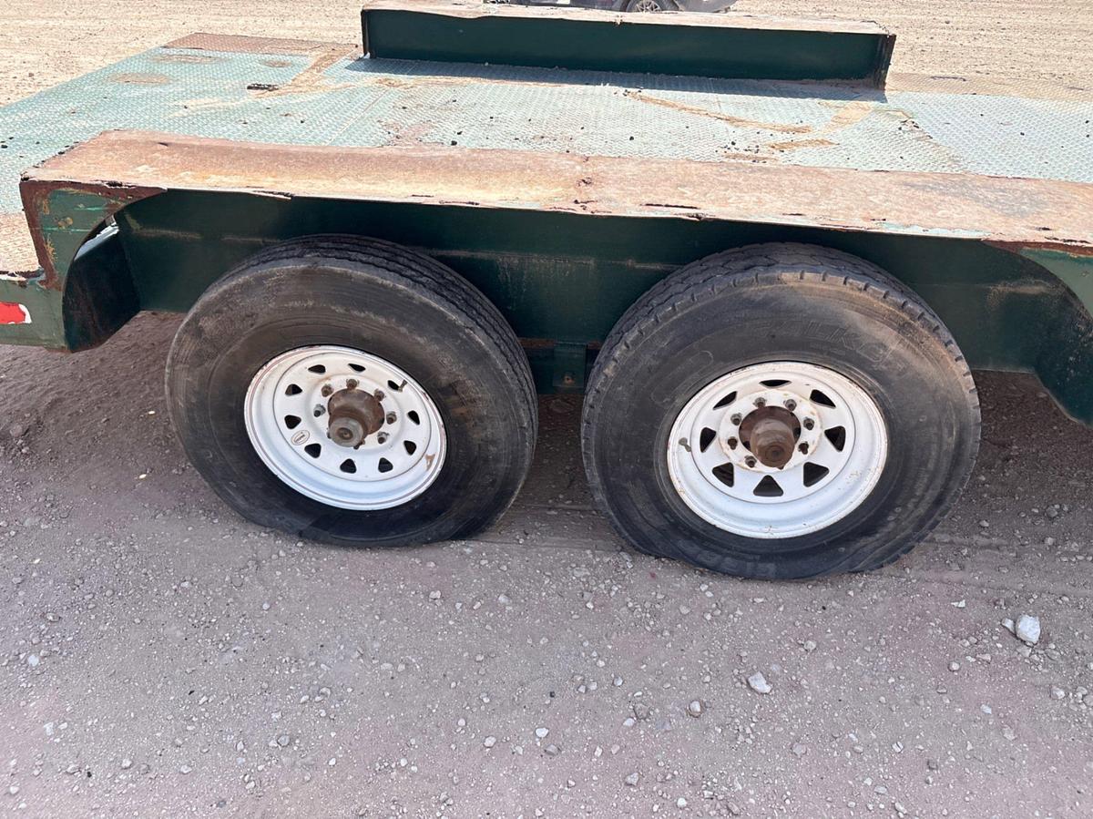 Used 2011 SHOPBUILT 16’ X 102” T/A GOOSENECK TRAILER