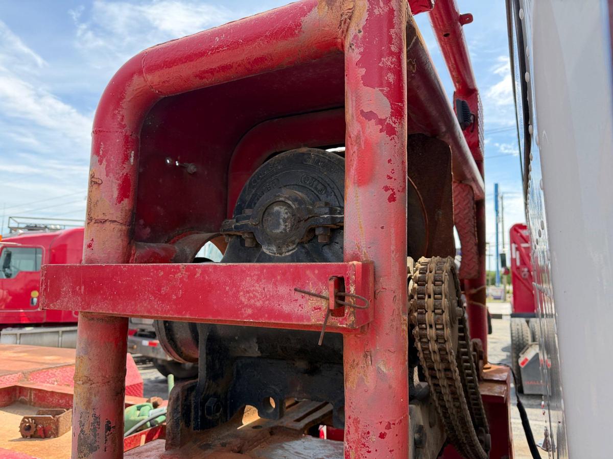 Used 1999 Peterbilt 379 T/A Slick Back Winch Truck