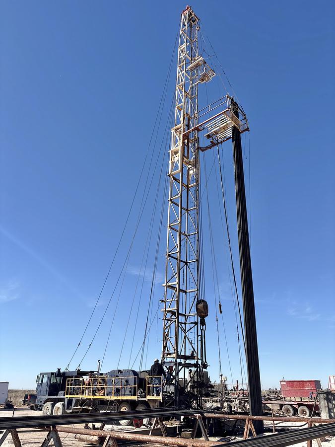 Used 1982 RIG TECH 450 SERIES WELL SERVICE RIG