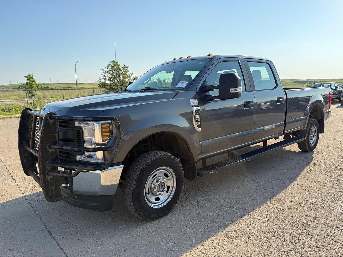 Used 2019 FORD F-250 SUPER DUTY XL 4X4 CREW CAB PICKUP TRUCK