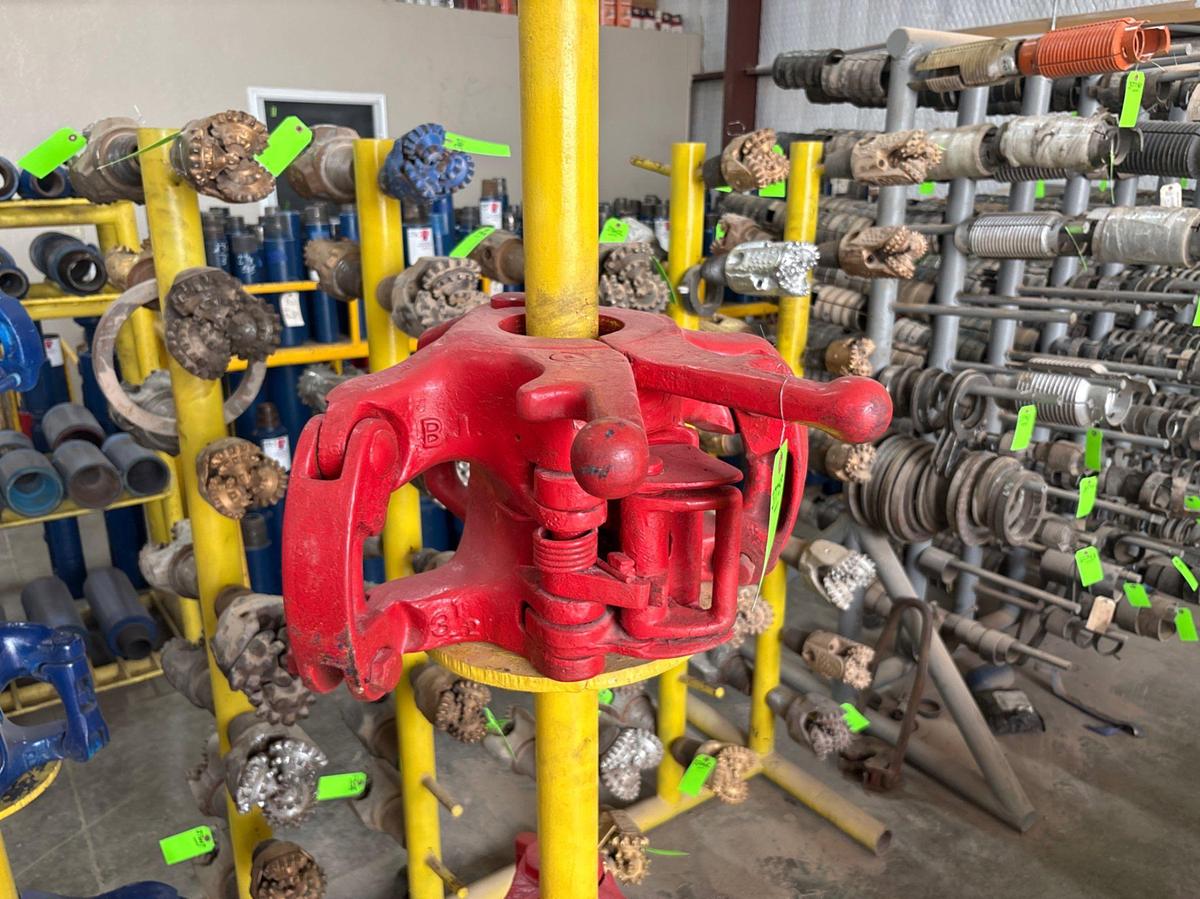 Used BJ RA 3-1/2” 100 ton elevator