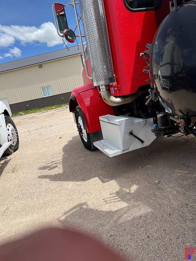 Used 2004 PETERBILT 357 T/A HYDRO-VAC TRUCK