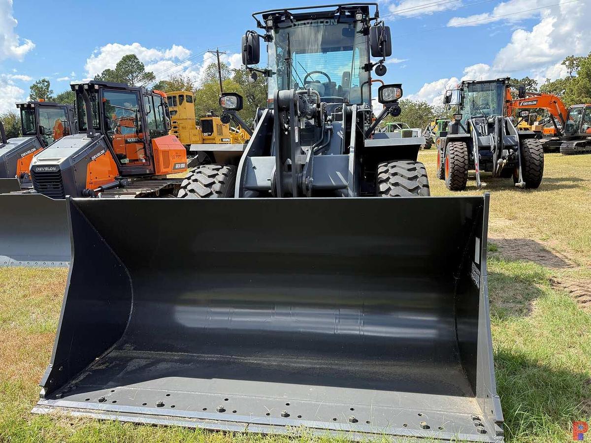 Used (NEW) 2024 DEVELON DL280-7 WHEEL LOADER **3 YEAR 5000 HOUR FULL WARRANTY**