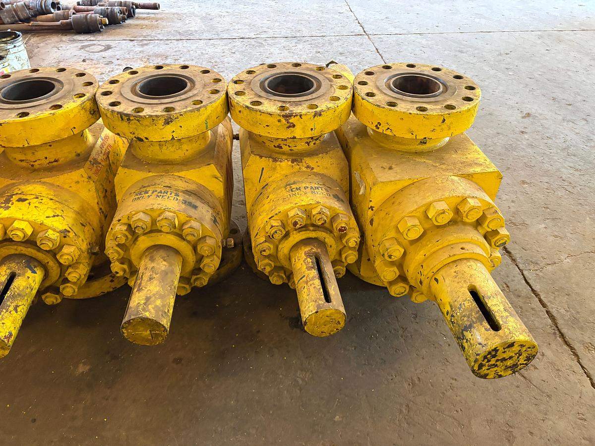 Used (3x$) 7-1/16” 10k frac valves, field ready