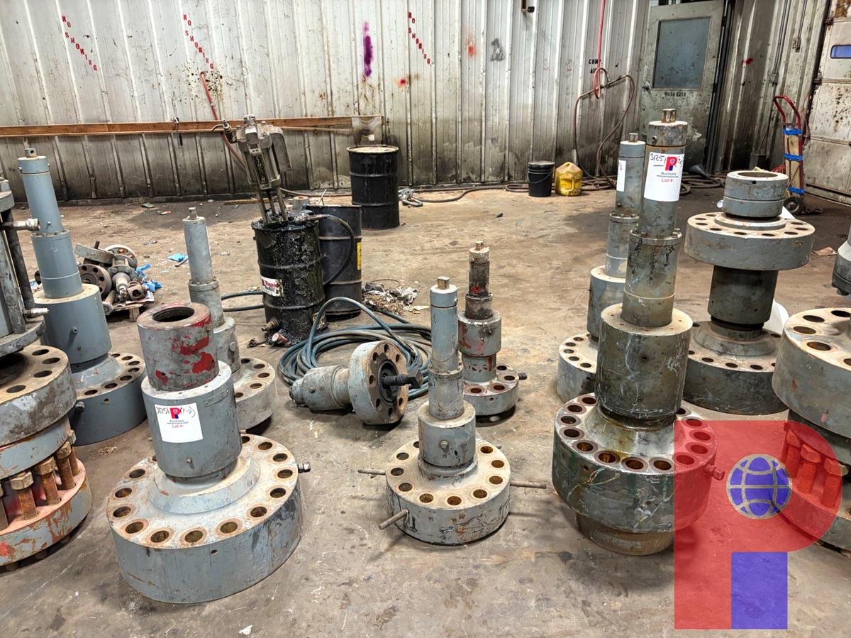 Used (7X$) FRAC VALVE STEM & BONNET FLANGES)