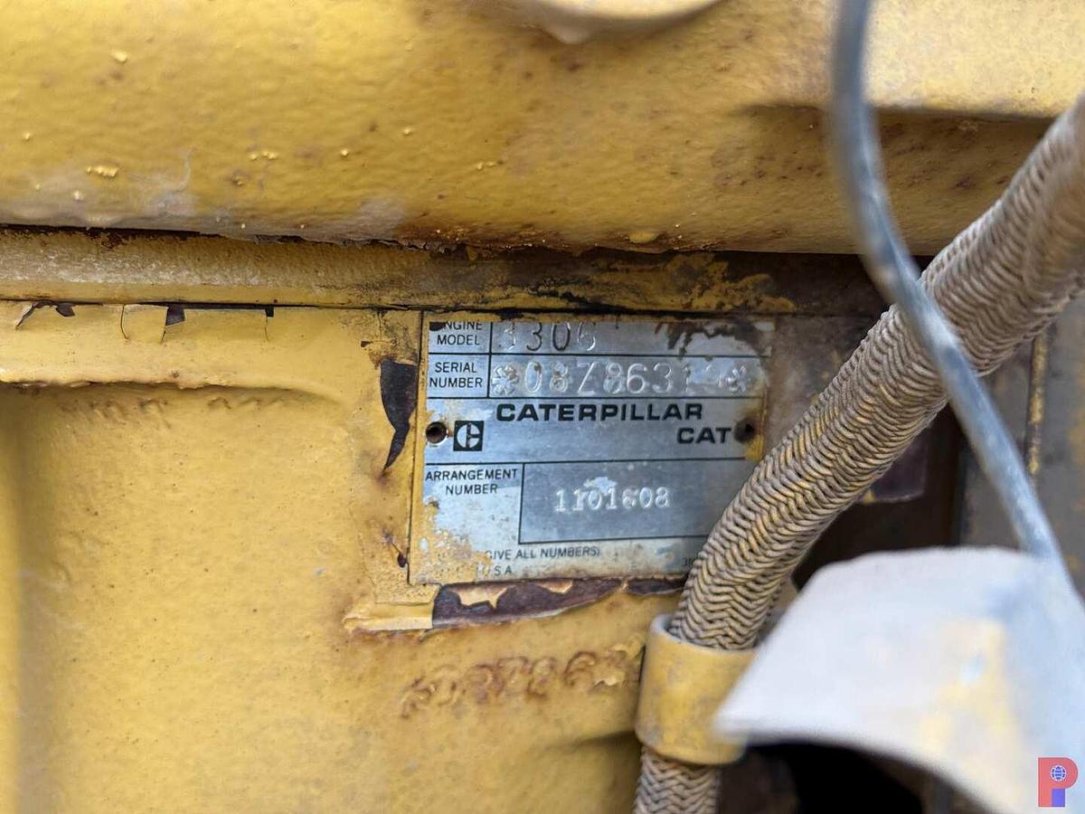 Used 1995 CATERPILLAR 160H MOTOR GRADER