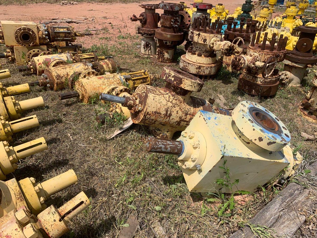 Used (9) 7-1/16 10k Hydraulic Gate Valves