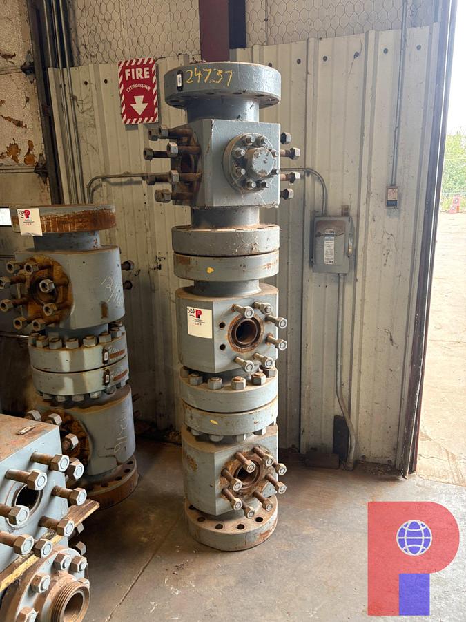 Used (5X$) 7-1/16” S 4-1/16” 15K FLUID CROSSES