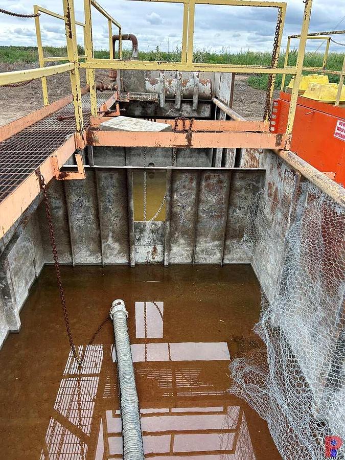 Used 25’ X 8’ X 5’ MUD TANK W/ DEGASSER, CATWALK, IRON RACKS