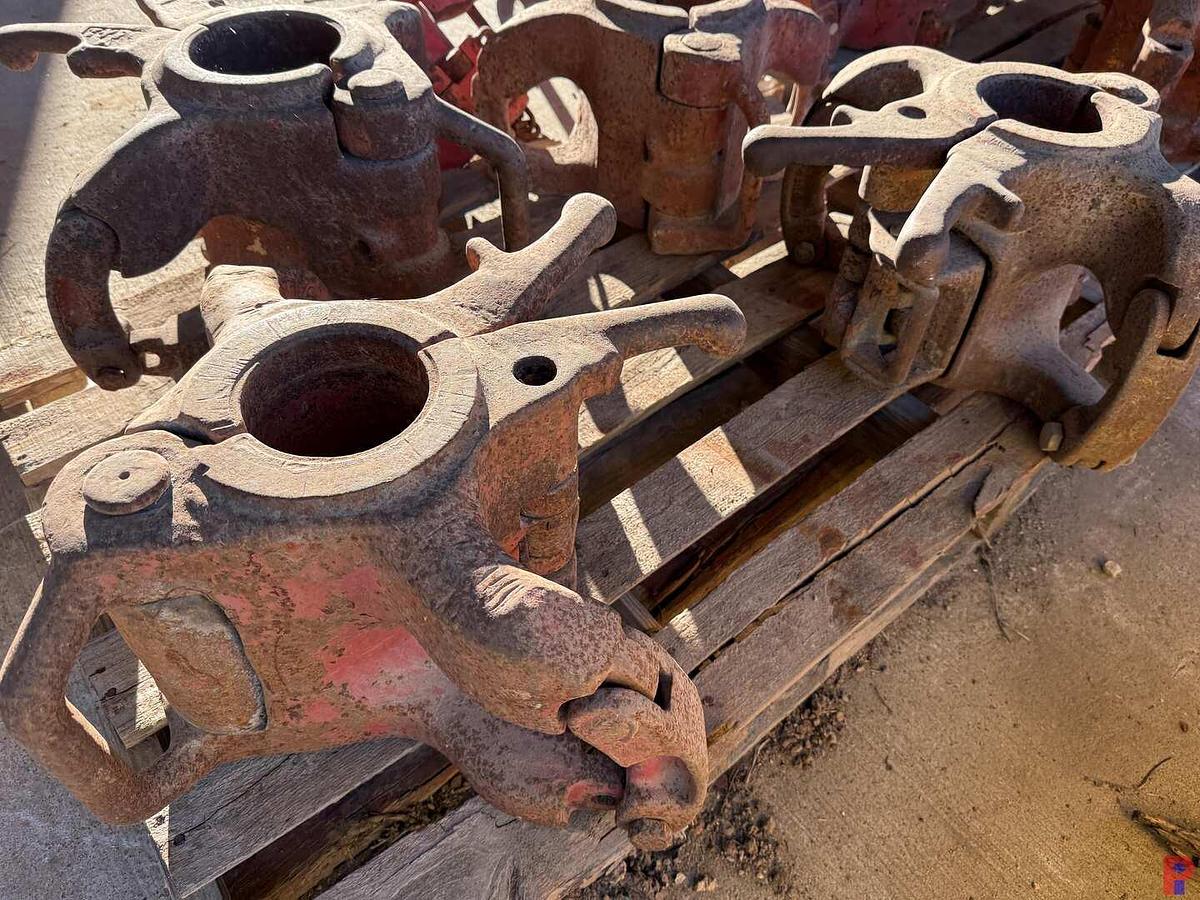 Used PALLET W/ (5) CENTER LATCH 50 - 100 TON ELEVATORS