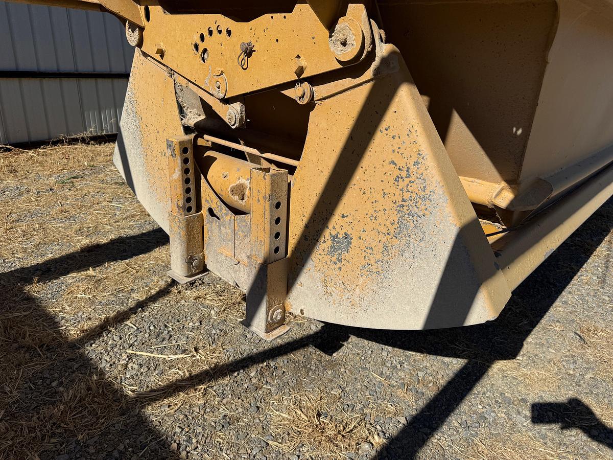 Used 1982 LOAK 38’x 96” T/A BELLY DUMP TRAILER